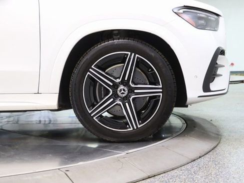 Used 2024 Mercedes-Benz GLE 580 4MATIC image 16
