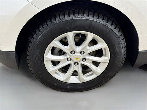 Used 2019 Chevrolet Equinox LT image 29