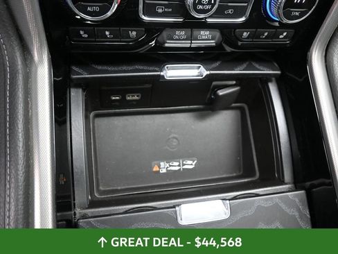 Used 2021 GMC Yukon Denali w/ Denali Premium Package image 36