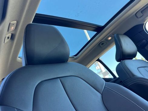 Used 2024 Volvo XC40 B5 Plus w/ Protection Package Premier image 16