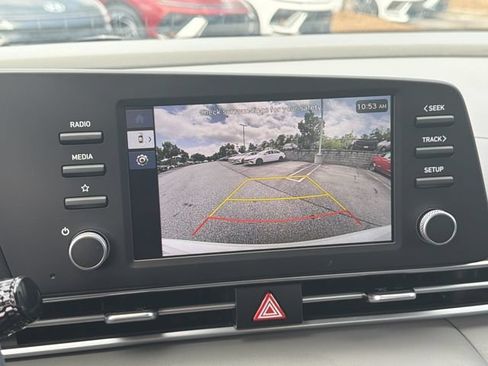 New 2026 Hyundai Elantra Hybrid FWD image 31
