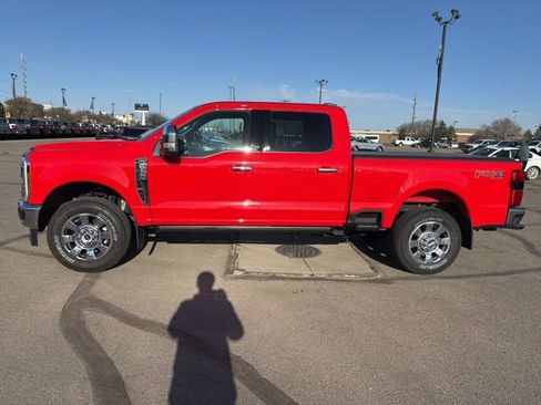Used 2025 Ford F350 Lariat w/ Lariat Ultimate Package AWD/4WD image 7