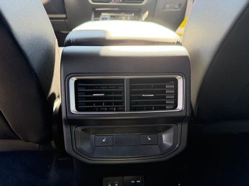 New 2026 Volkswagen Atlas Cross Sport SEL Premium R-Line AWD/4WD image 8