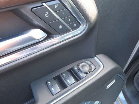 Used 2023 GMC Sierra 1500 SLT w/ SLT Premium Package image 14