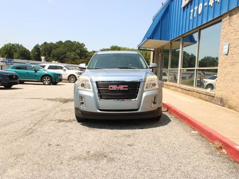 Used 2015 GMC Terrain SLE FWD image 2