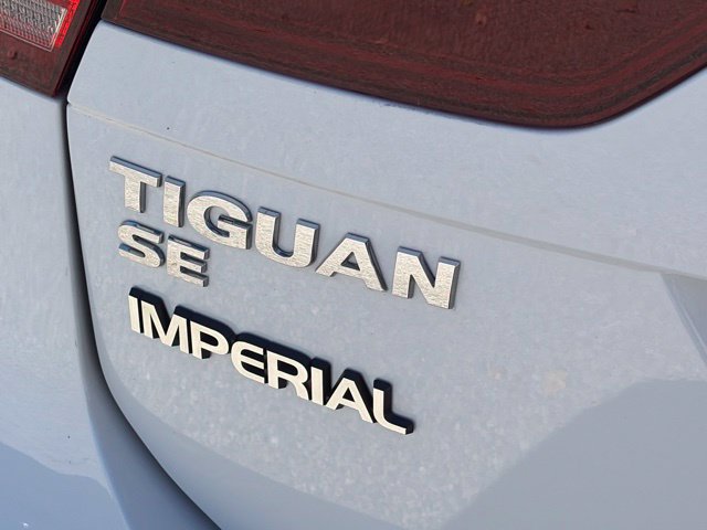 Used 2020 Volkswagen Tiguan SE w/ Panoramic Sunroof Package AWD/4WD image 13