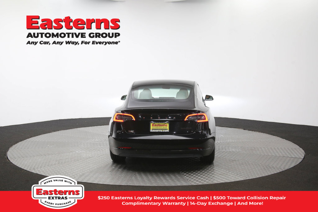 Used 2018 Tesla Model 3 Performance AWD/4WD image 32