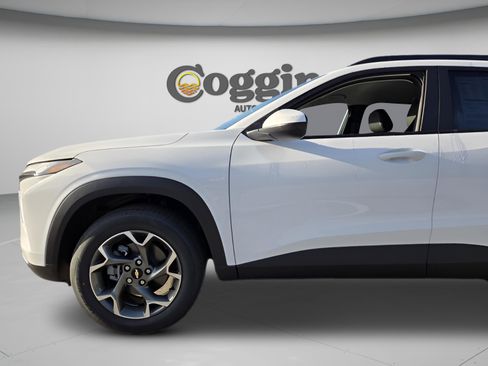 New 2026 Chevrolet Trax LT image 27