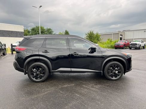 Used 2023 Nissan Rogue SV w/ SV Premium B Package AWD/4WD image 9