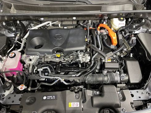 Used 2024 Toyota RAV4 XSE w/ Advanced Technology Package image 9