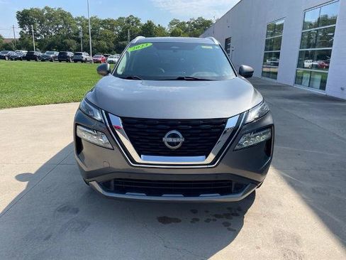 Used 2023 Nissan Rogue SL w/ SL Premium Package AWD/4WD image 3