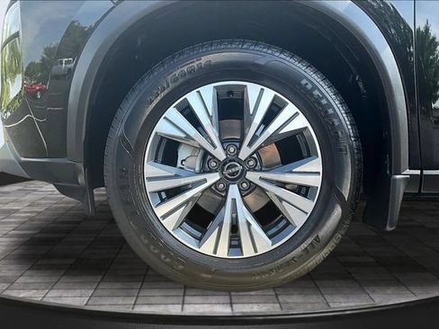 Used 2022 Nissan Rogue SV AWD/4WD image 33