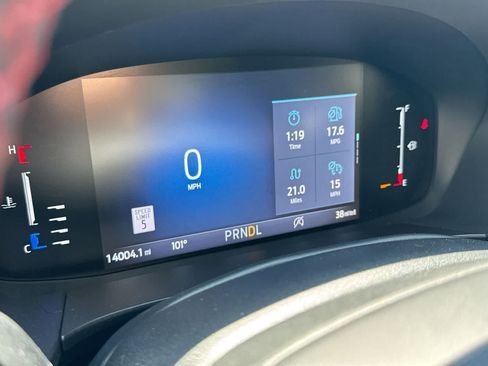 Used 2024 Ford Escape ST-Line w/ Tech Pack #1 AWD/4WD image 33