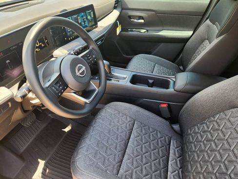 New 2026 Nissan Kicks SV w/ Cold Weather Package AWD/4WD image 12