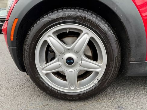 Used 2010 MINI Cooper Convertible image 12