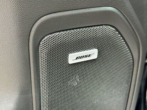 Used 2020 Chevrolet Silverado 1500 LT Trail Boss AWD/4WD image 19