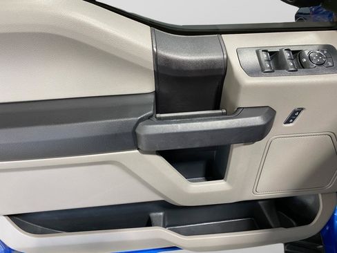 Used 2017 Ford F150 XL w/ Equipment Group 101A Mid AWD/4WD image 19