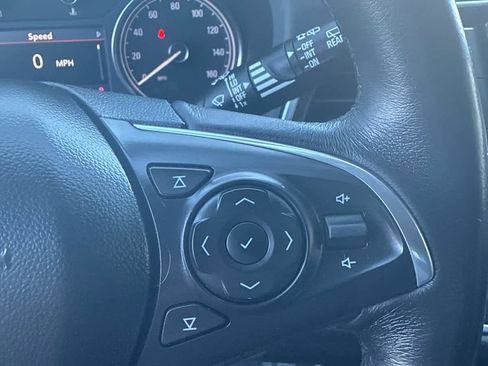 Used 2020 Buick Enclave Preferred image 17