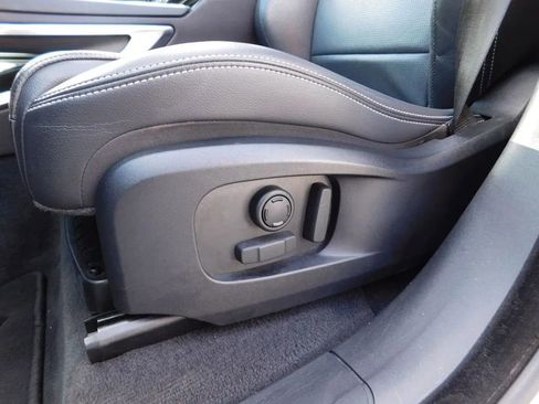 Used 2025 Jaguar F-PACE R-Dynamic S image 16