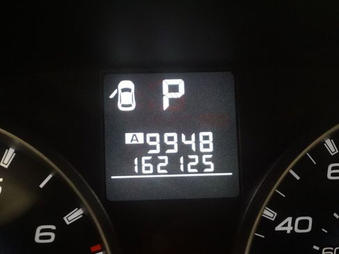 Used 2012 Subaru Outback 2.5i Premium w/ All-Weather Pkg AWD/4WD image 14