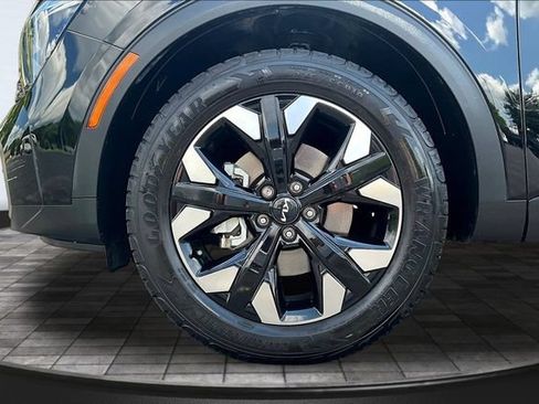 Certified 2023 Kia Sportage X-Line w/ X-Line Premium Package AWD/4WD image 34