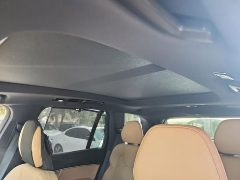 Used 2024 Volvo XC90 B6 Ultimate w/ Protection Package Premier image 4