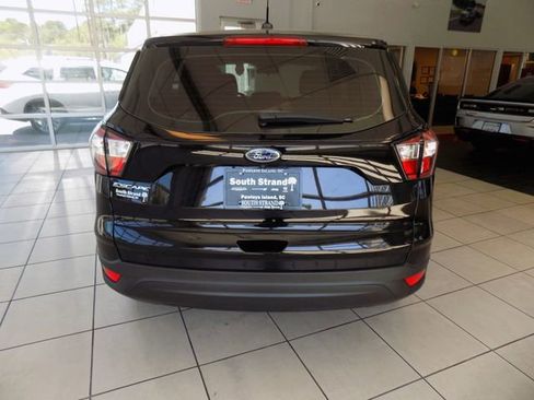 Used 2018 Ford Escape S image 6