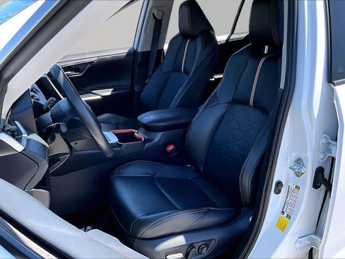 Certified 2024 Toyota RAV4 Adventure AWD/4WD image 7
