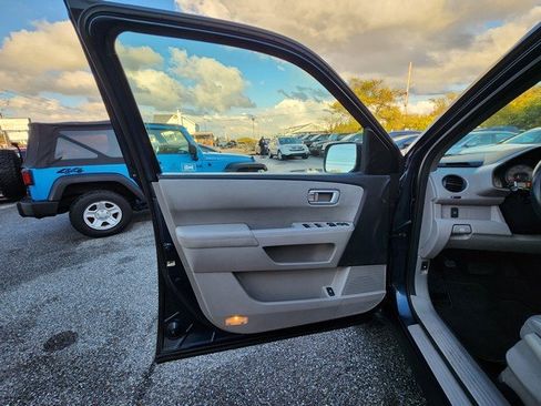 Used 2011 Honda Pilot LX image 9