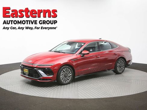 Used 2025 Hyundai Sonata SEL FWD image 56