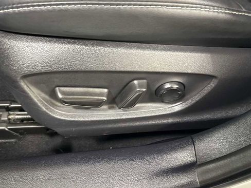 Certified 2021 Toyota Prius Prime XLE image 14