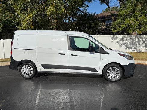 Used 2016 Ford Transit Connect XL image 4