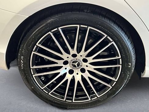 Certified 2026 Mercedes-Benz C 300 4MATIC Sedan image 8
