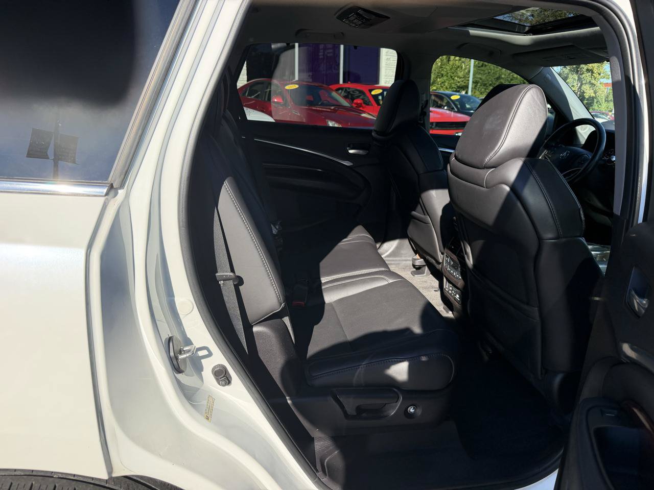 Used 2016 Acura MDX w/ Advance & Entertainment Pkg AWD/4WD image 25