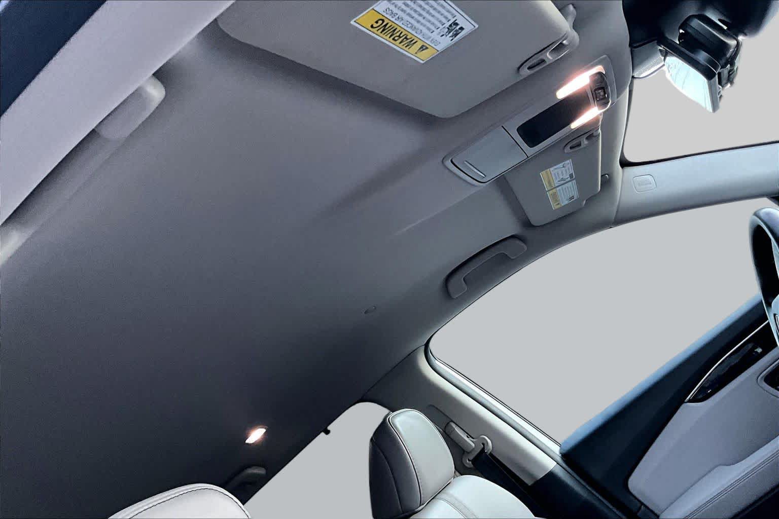 Used 2025 Honda Pilot EX-L image 14