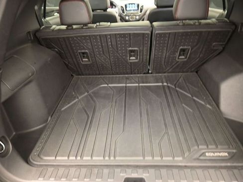 Used 2023 Chevrolet Equinox RS w/ RS Leather Package image 25