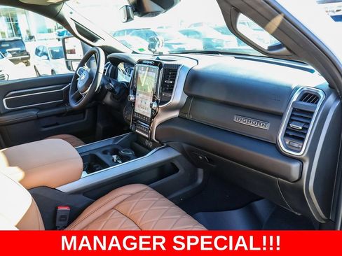 New 2025 RAM 2500 Big Horn AWD/4WD image 24