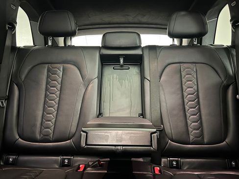 Used 2022 BMW X5 M w/ Executive Package image 32