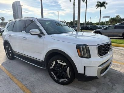 Used 2024 Kia Telluride S