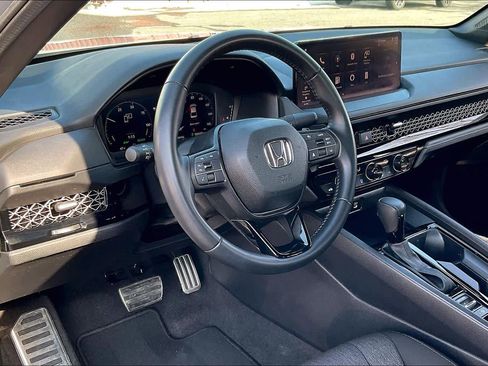 Used 2024 Honda Accord Sport image 18