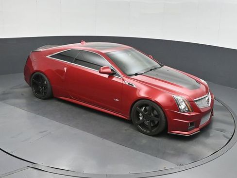 Used 2011 Cadillac CTS V w/ Wood Trim Package RWD image 28