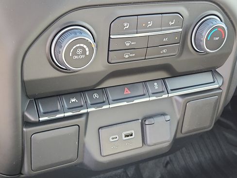 New 2026 Chevrolet Silverado 1500 W/T w/ WT Value Package image 15