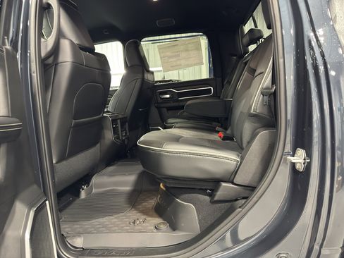 New 2025 RAM 2500 Laramie w/ Sport Appearance Package AWD/4WD image 5