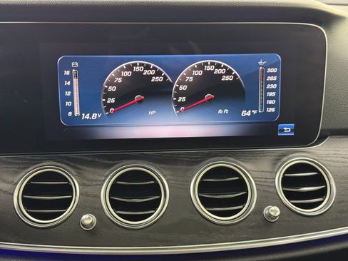 Used 2019 Mercedes-Benz E 300 E 300 w/ Driver Assistance Package image 29