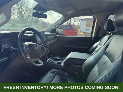 Used 2024 Ford Expedition XLT image 8