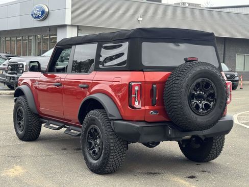 Used 2024 Ford Bronco Wildtrak image 5