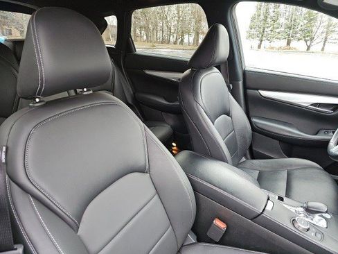 Used 2021 INFINITI QX50 Luxe w/ Appearance Package image 12