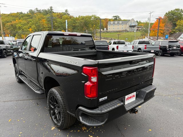 Used 2025 Chevrolet Silverado 1500 RST w/ Dark Appearance Package AWD/4WD image 17