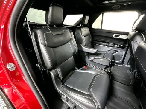 Used 2022 Ford Explorer ST w/ Equipment Group 401A image 27