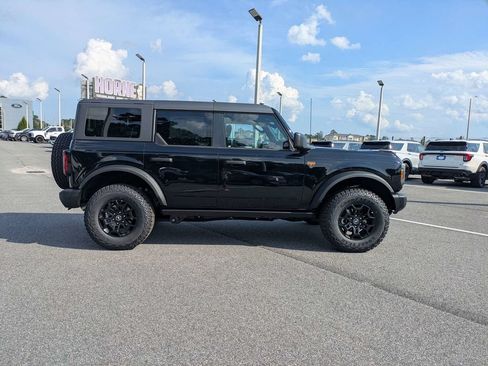 New 2026 Ford Bronco Badlands AWD/4WD image 3